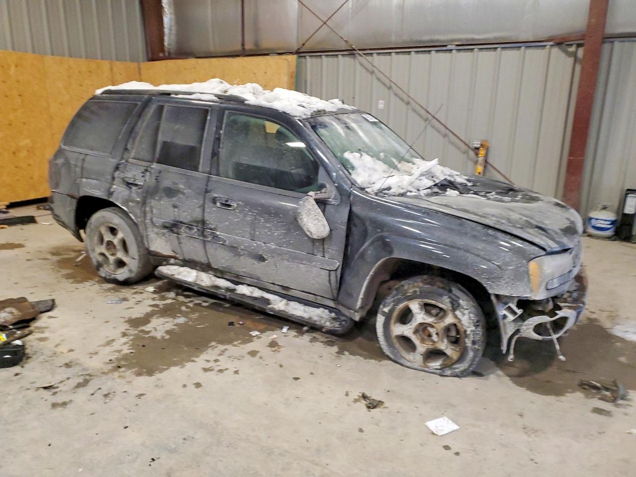 2005 CHEVROLET TRAILBLAZER LS photo 4