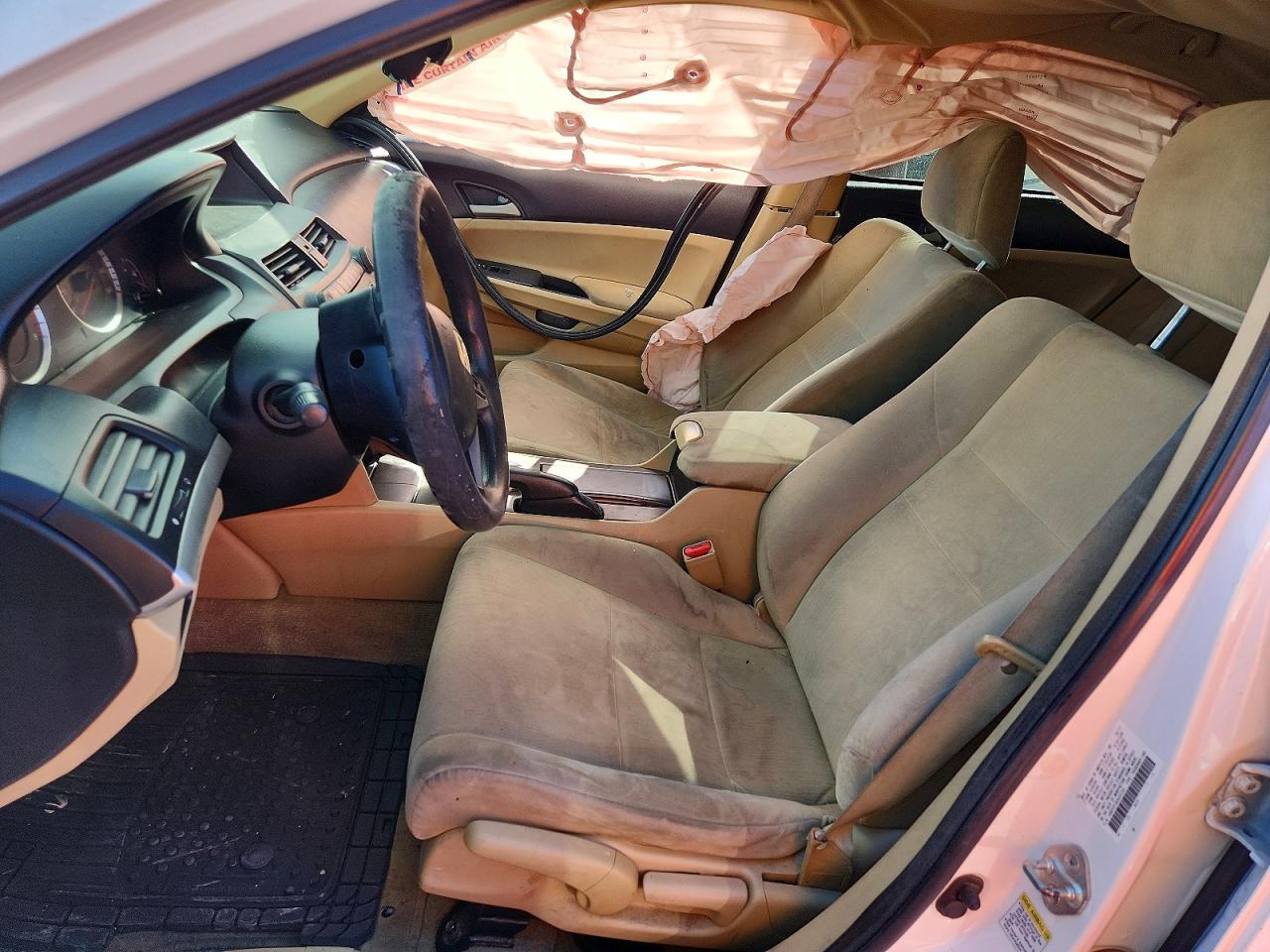2012 HONDA ACCORD LX photo 7