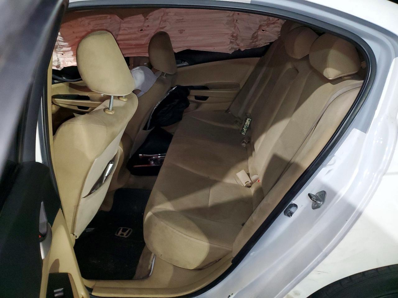 2012 HONDA ACCORD LX photo 10