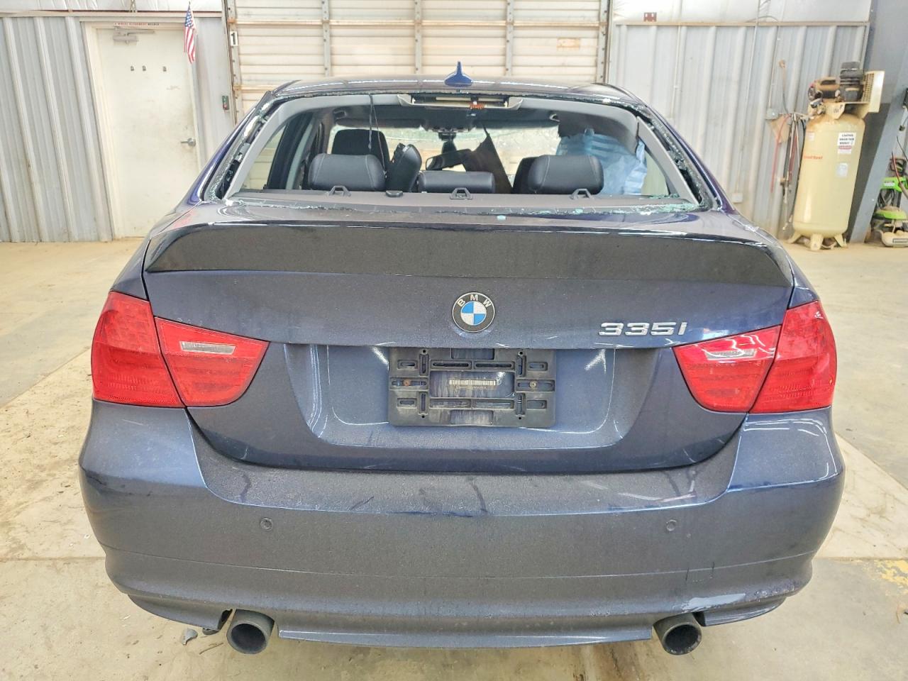 2011 BMW 335 XI photo 6