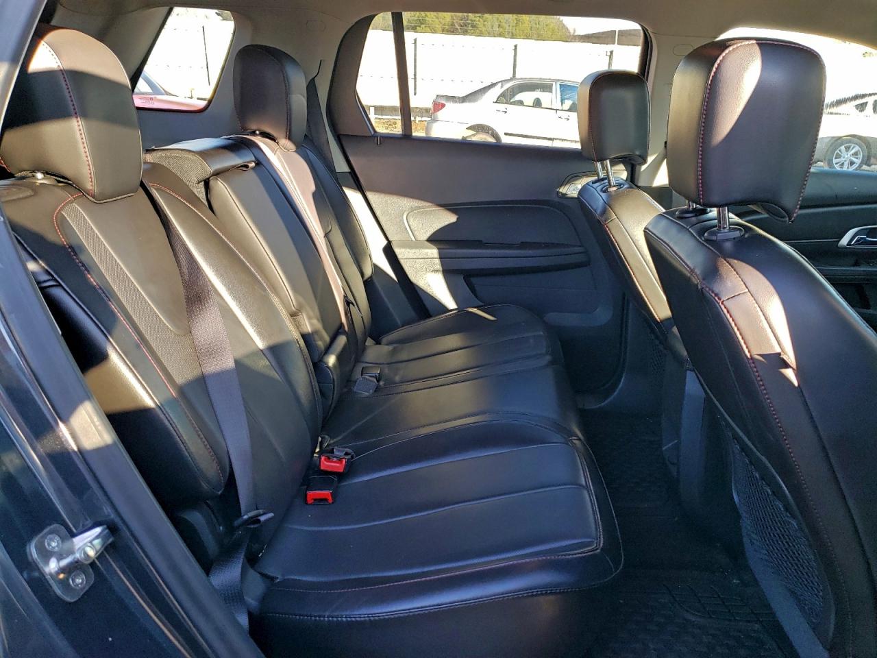 2017 GMC TERRAIN SLT photo 11