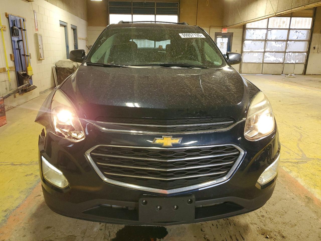 2017 CHEVROLET EQUINOX LT photo 5