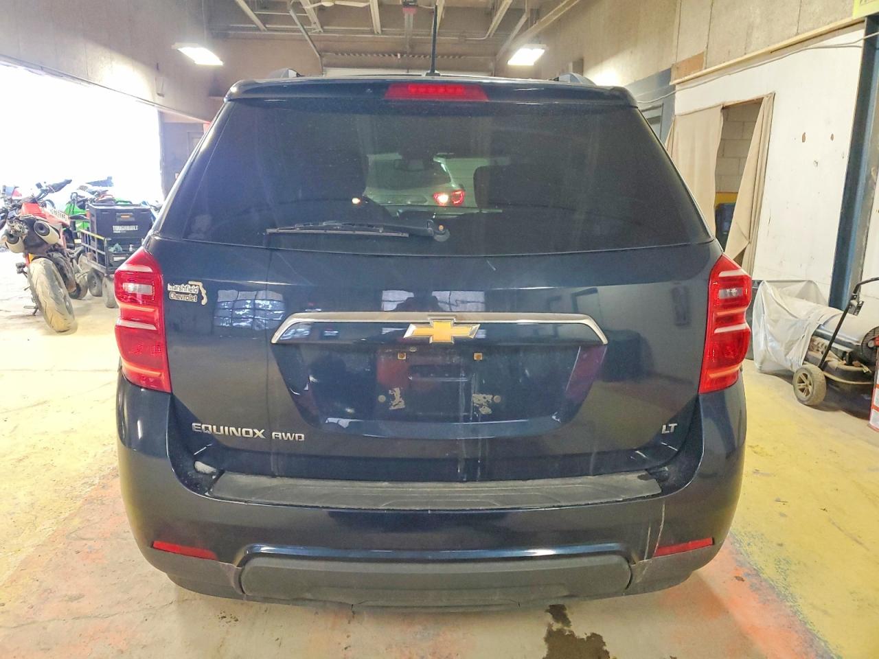 2017 CHEVROLET EQUINOX LT photo 6