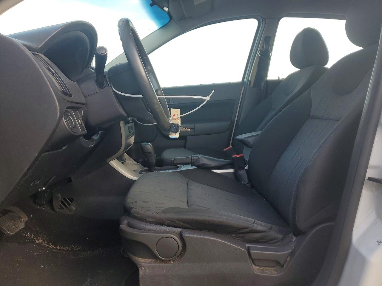 2009 FORD FOCUS SE photo 7