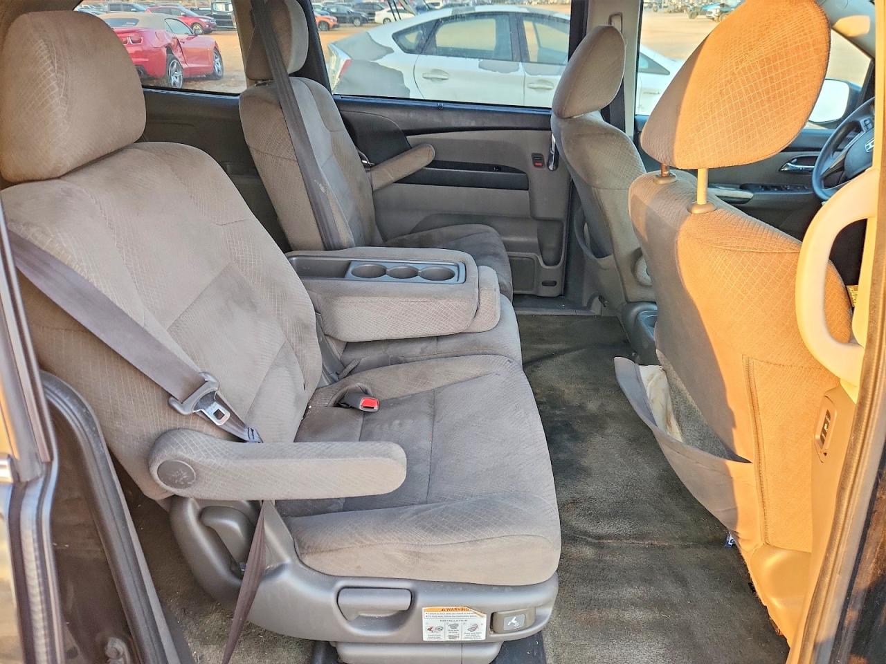 2014 HONDA ODYSSEY EX photo 11