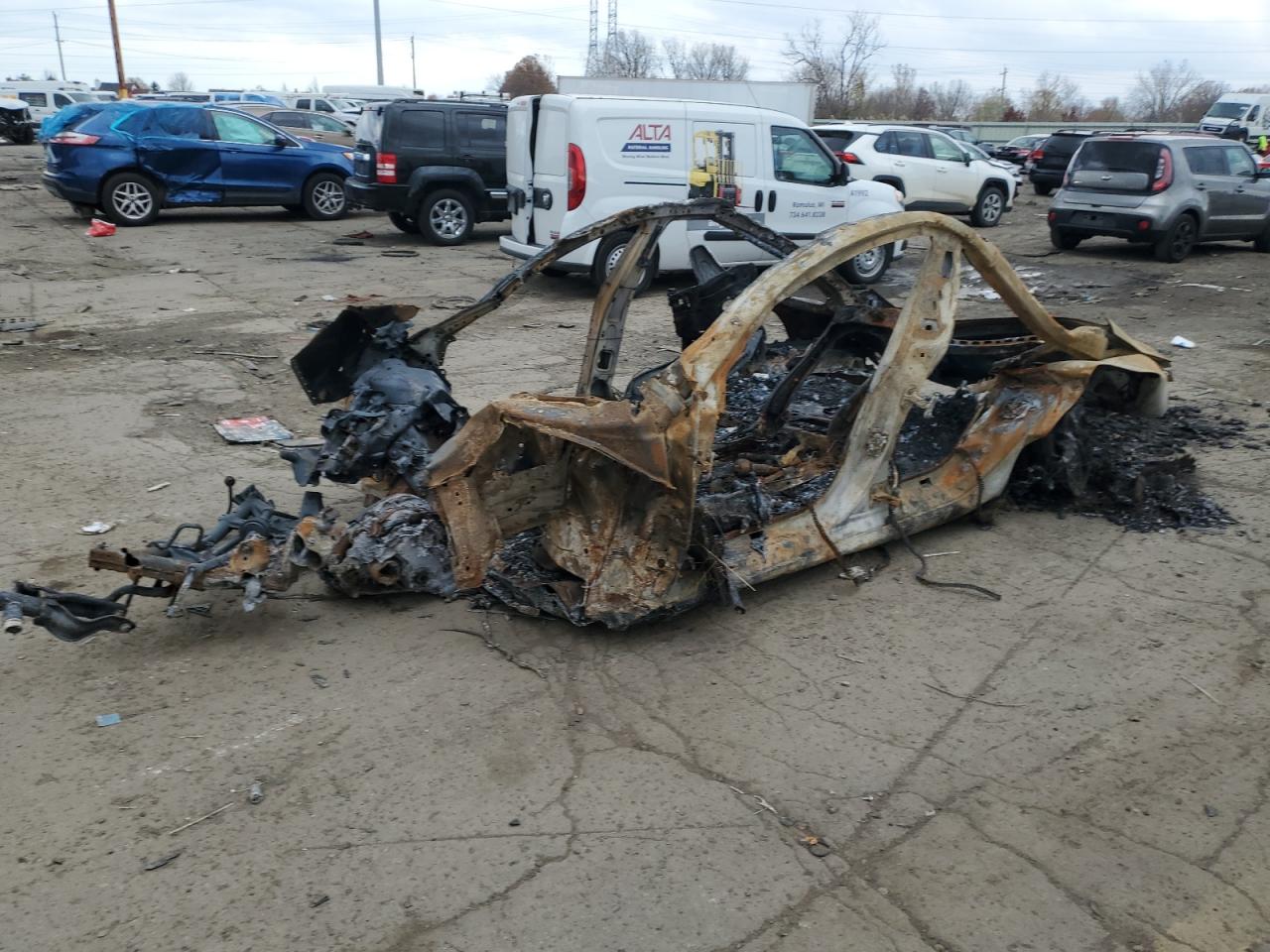 2024 TESLA MODEL 3