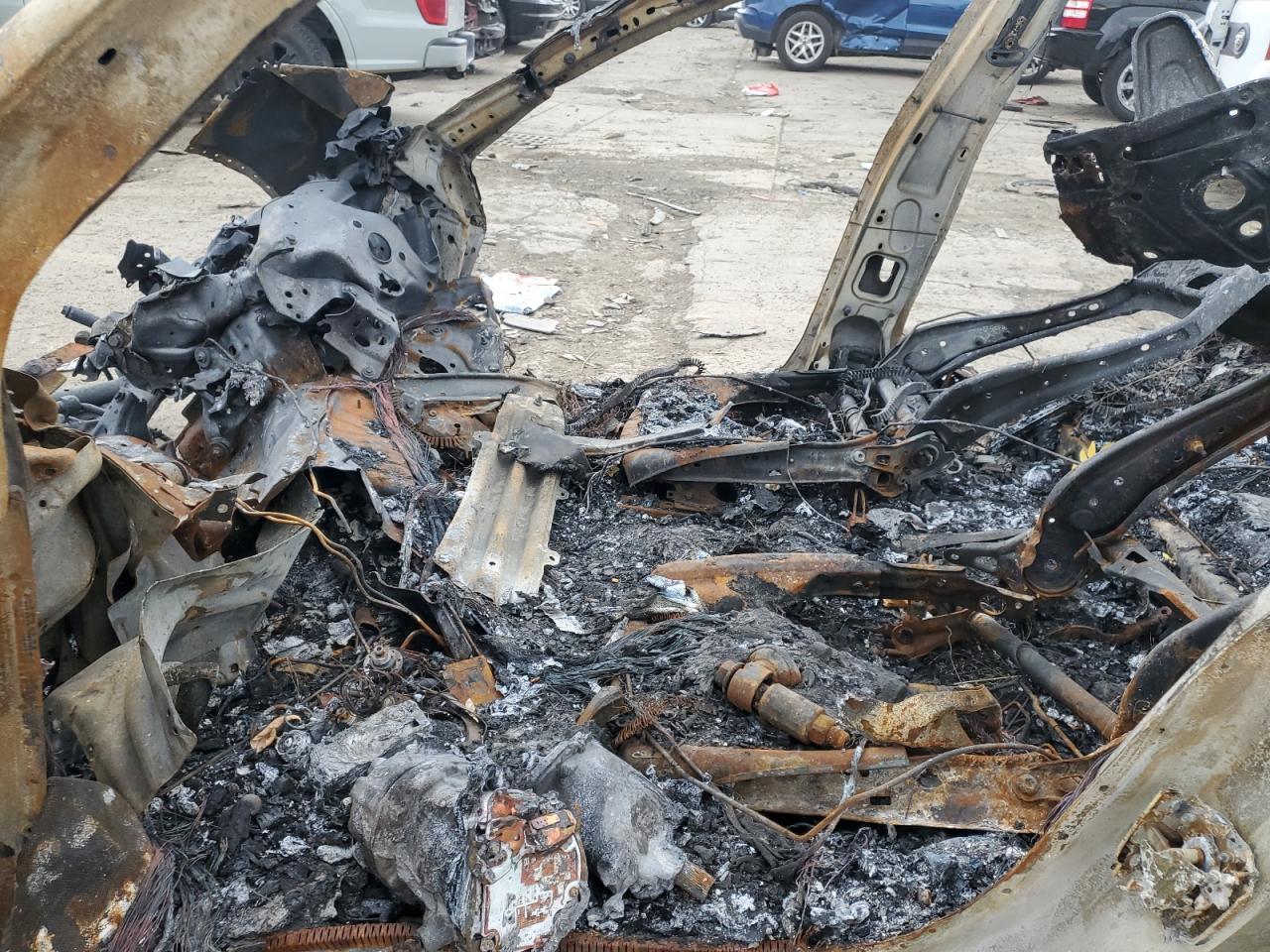 2024 TESLA MODEL 3 photo 7