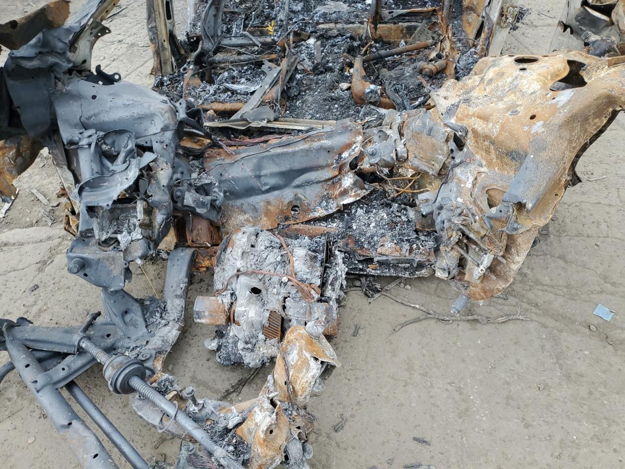 2024 TESLA MODEL 3 photo 11