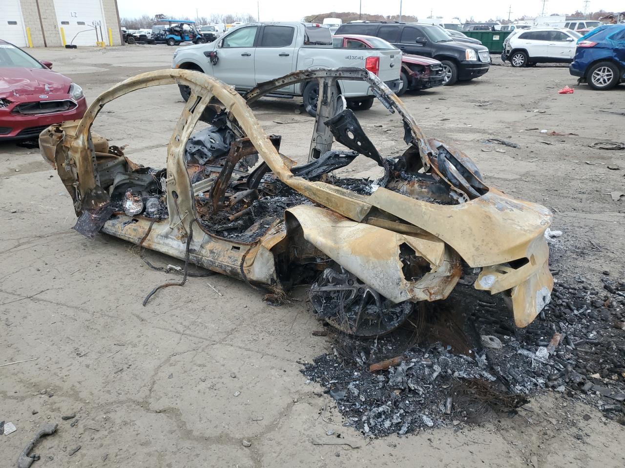 2024 TESLA MODEL 3 photo 2