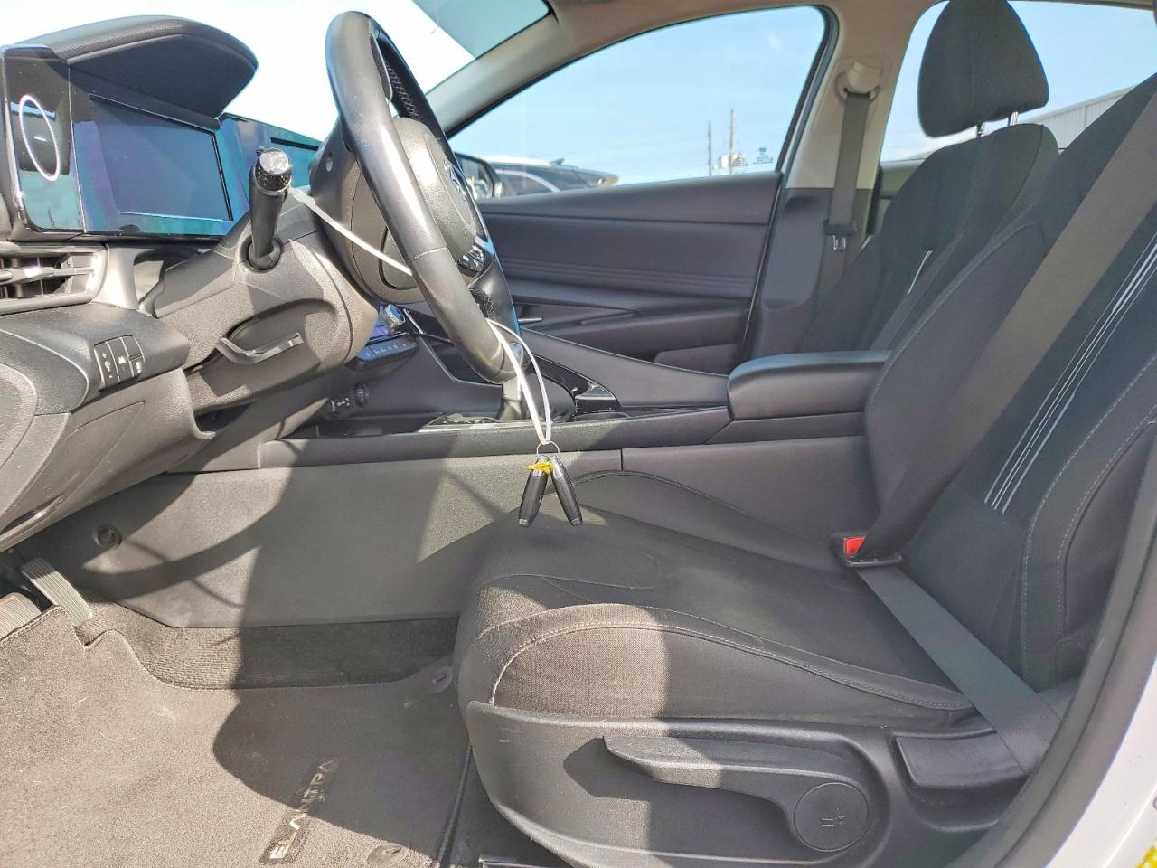 2021 HYUNDAI ELANTRA SEL photo 7