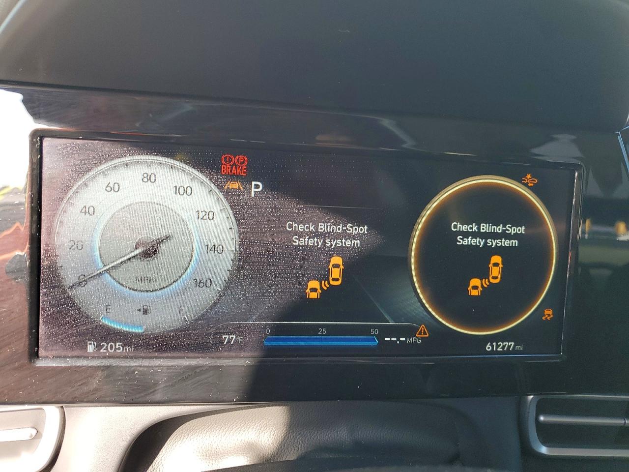 2021 HYUNDAI ELANTRA SEL photo 9