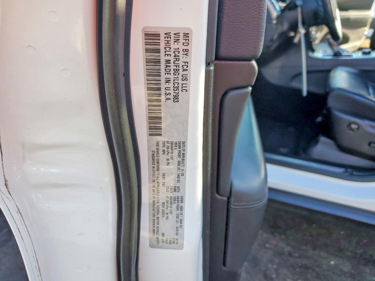 2020 JEEP GRAND CHEROKEE LIMITED photo 25