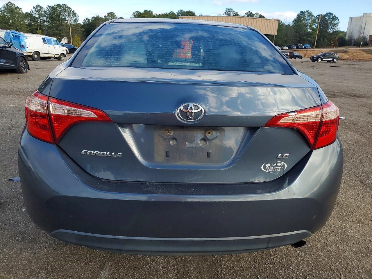 2017 TOYOTA COROLLA L photo 6