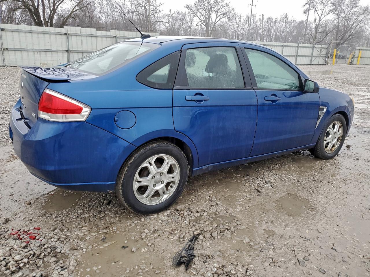 2008 FORD FOCUS SE photo 3