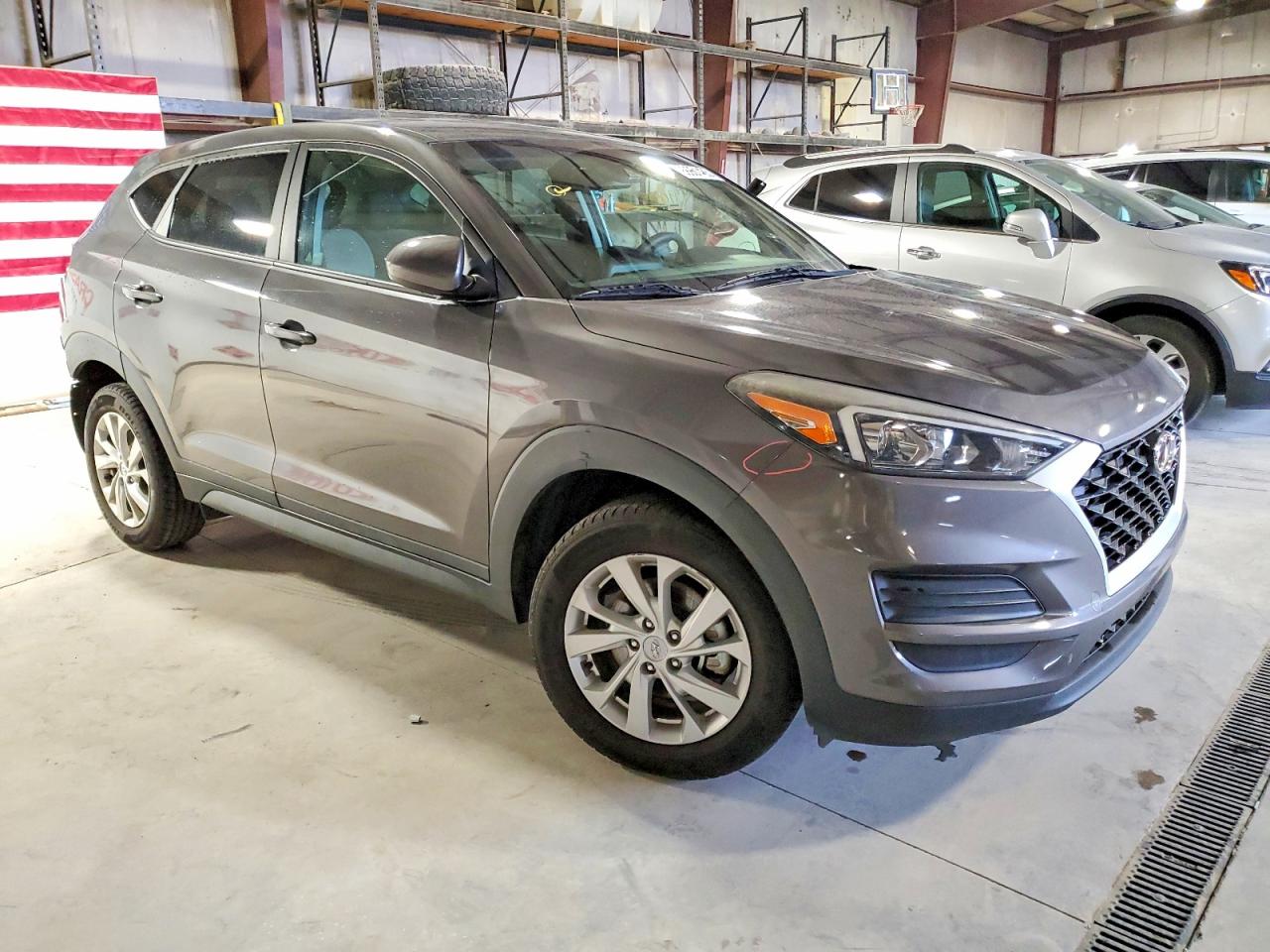 2020 HYUNDAI TUCSON SE photo 4