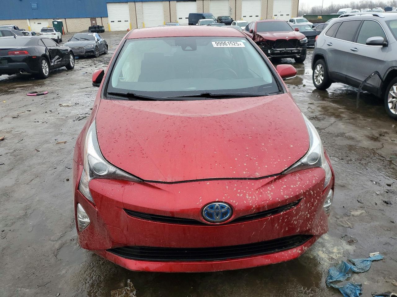 2017 TOYOTA PRIUS photo 5