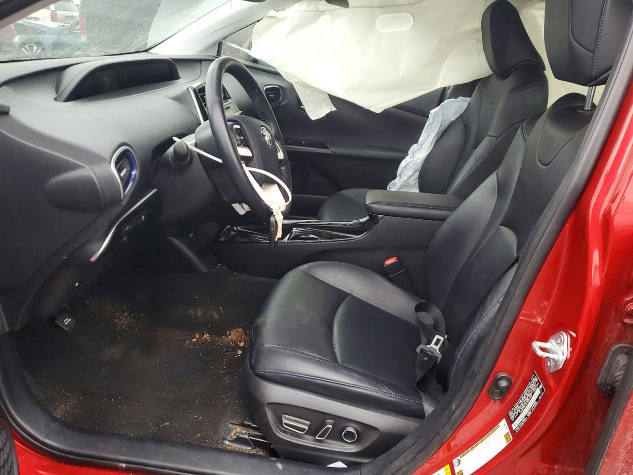 2017 TOYOTA PRIUS photo 7
