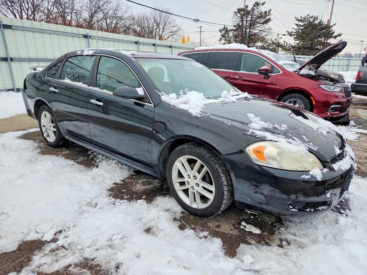 2012 CHEVROLET IMPALA LTZ photo 4