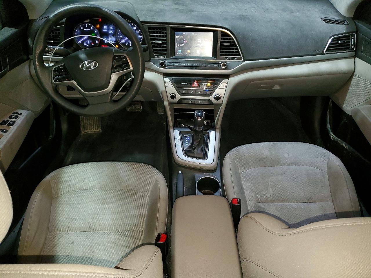 2017 HYUNDAI ELANTRA SE photo 8