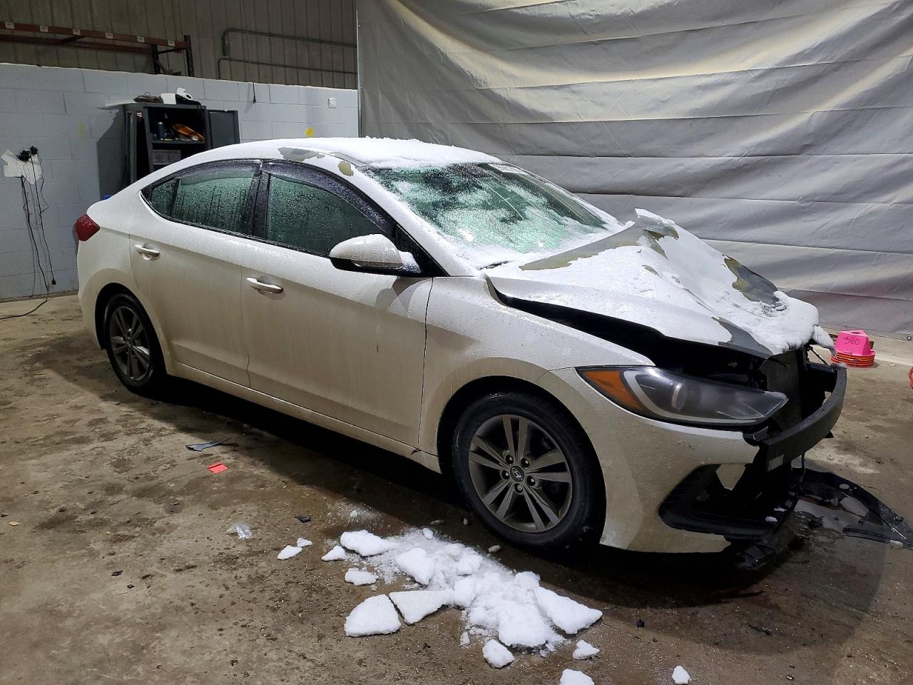 2017 HYUNDAI ELANTRA SE photo 4