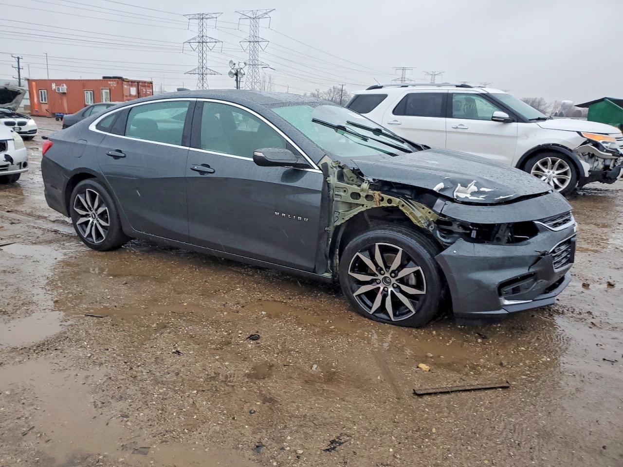 2016 CHEVROLET MALIBU LT photo 4