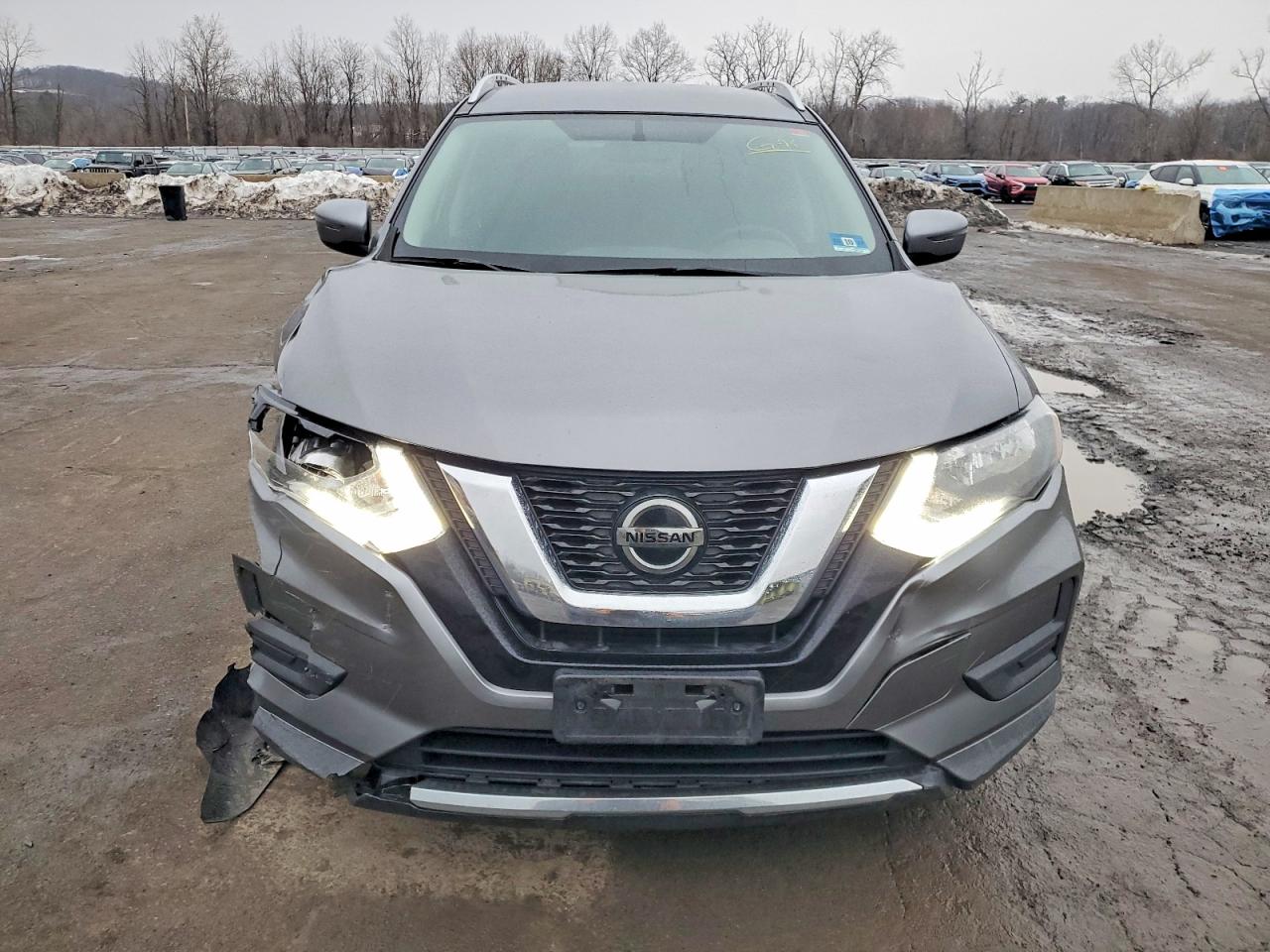 2018 NISSAN ROGUE S photo 5