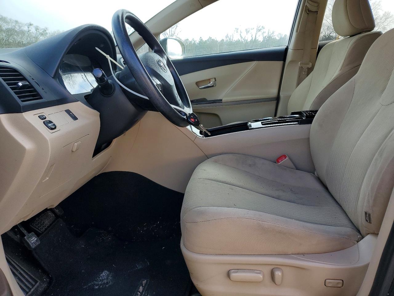 2011 TOYOTA VENZA photo 7