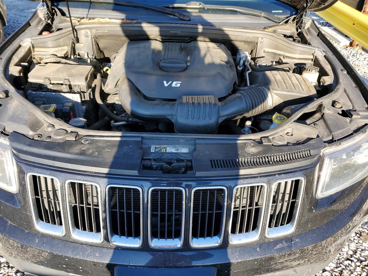 2015 JEEP GRAND CHEROKEE LIMITED photo 12