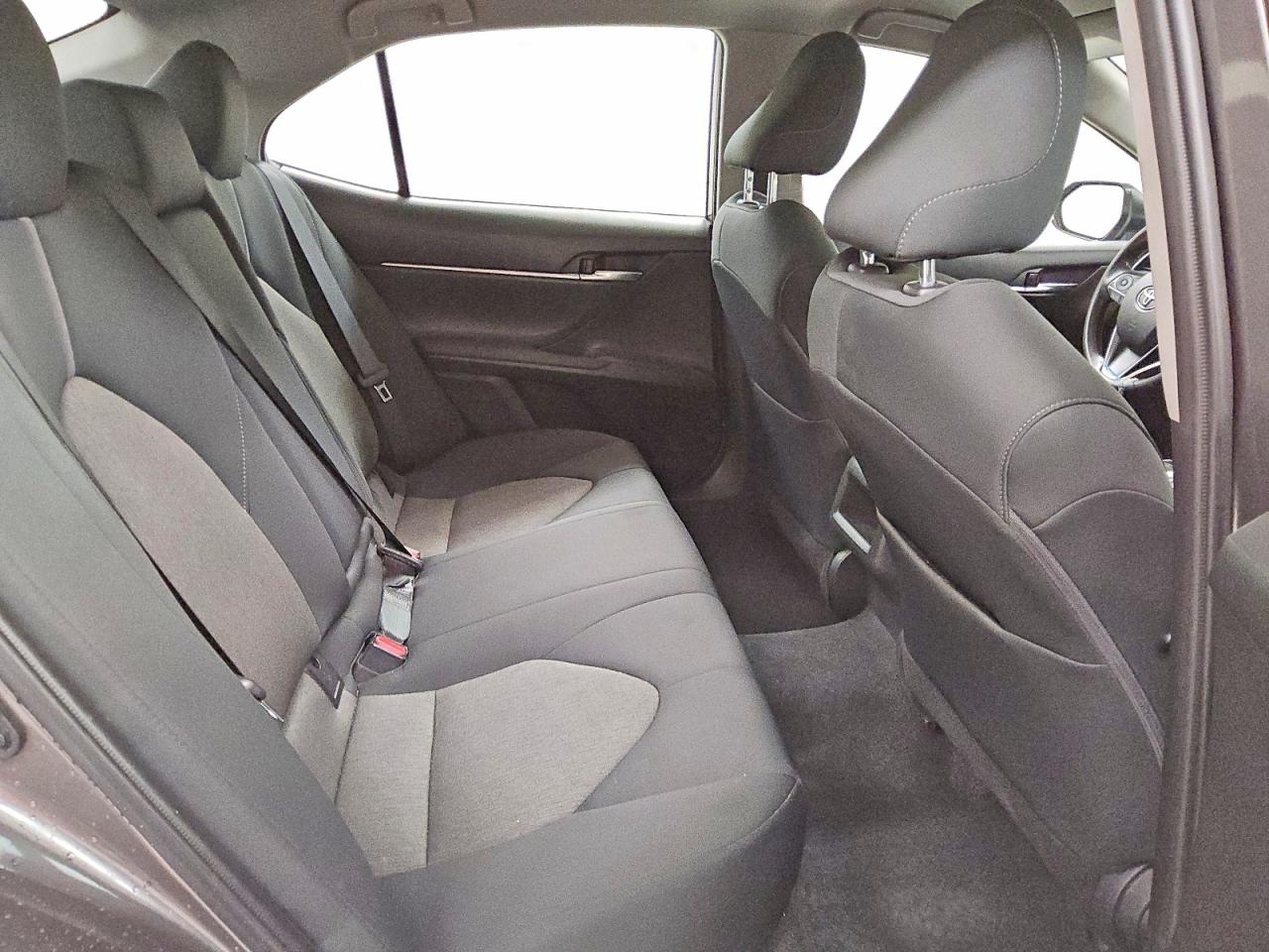 2023 TOYOTA CAMRY LE photo 10