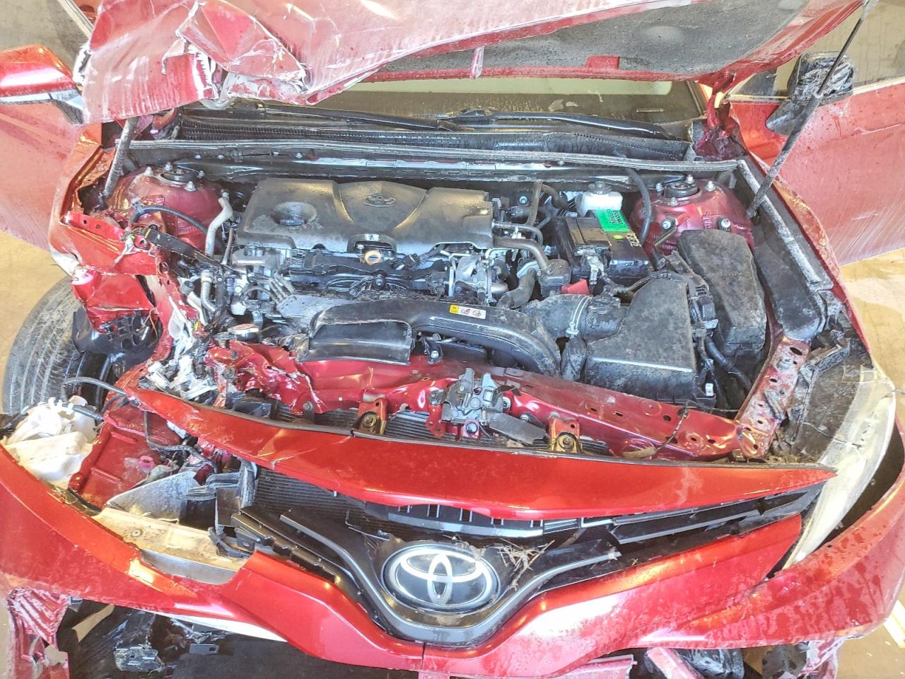 2019 TOYOTA CAMRY L photo 11