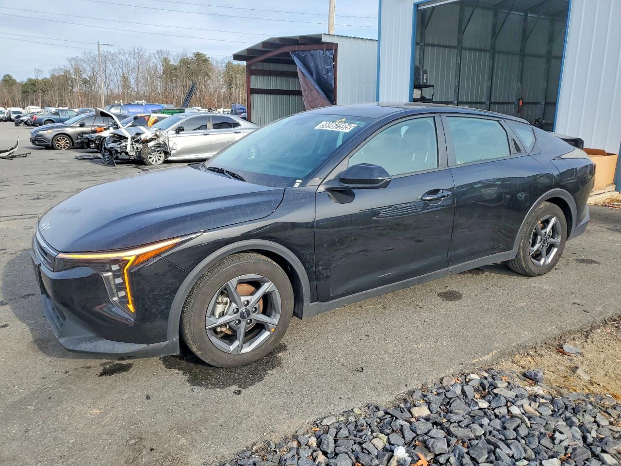 2025 KIA K4