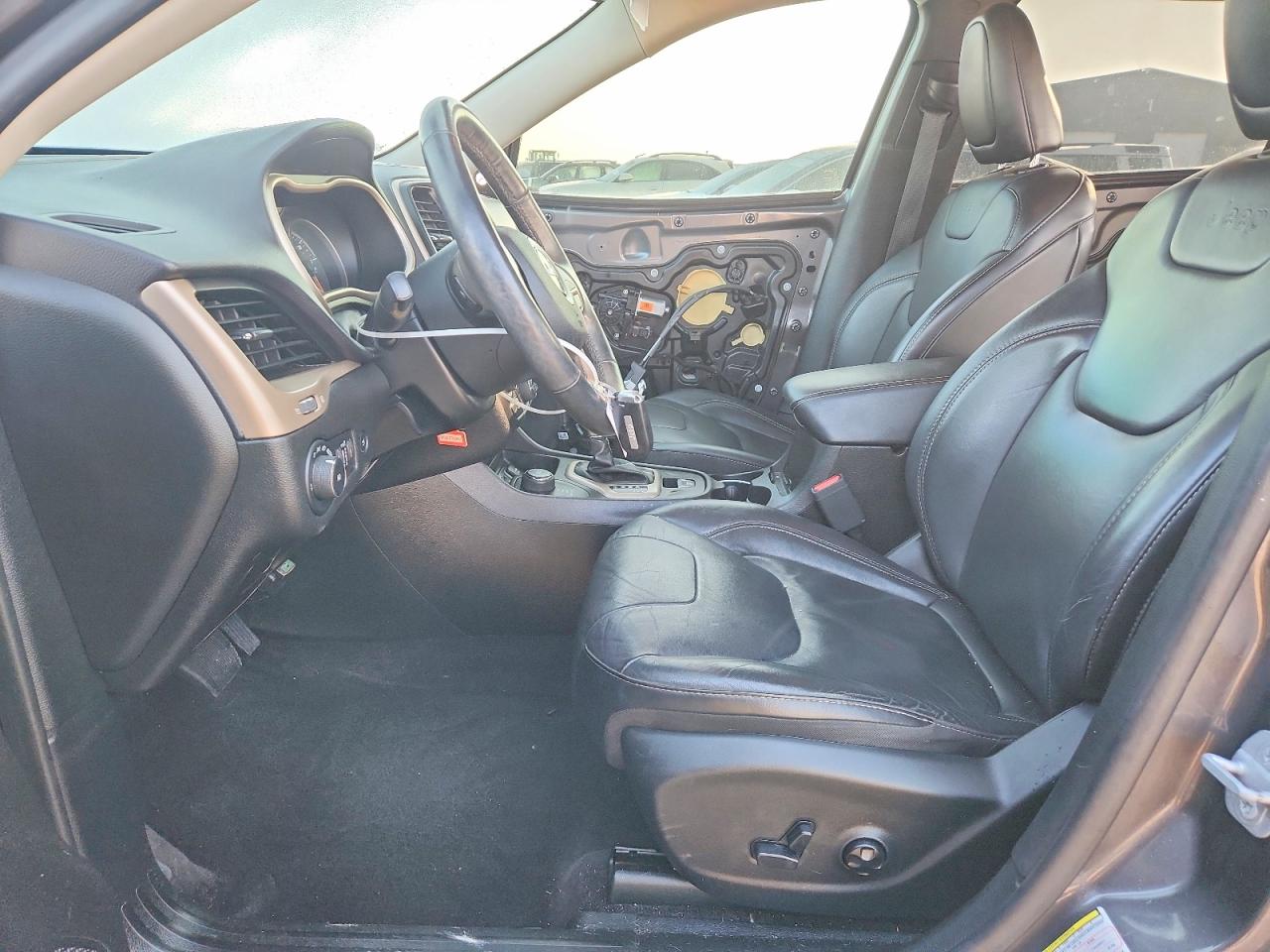 2018 JEEP CHEROKEE LIMITED photo 7