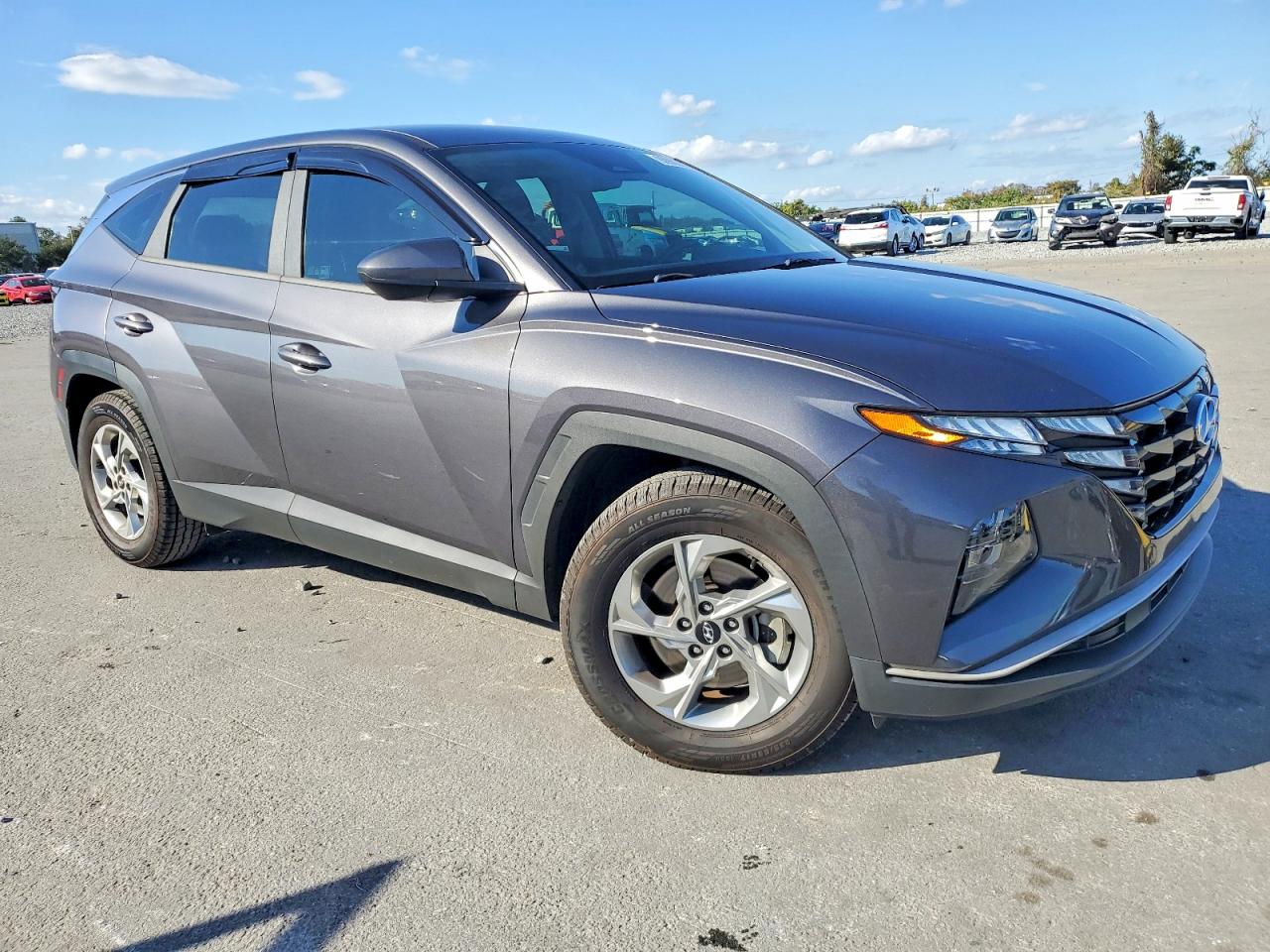 2022 HYUNDAI TUCSON SE photo 4