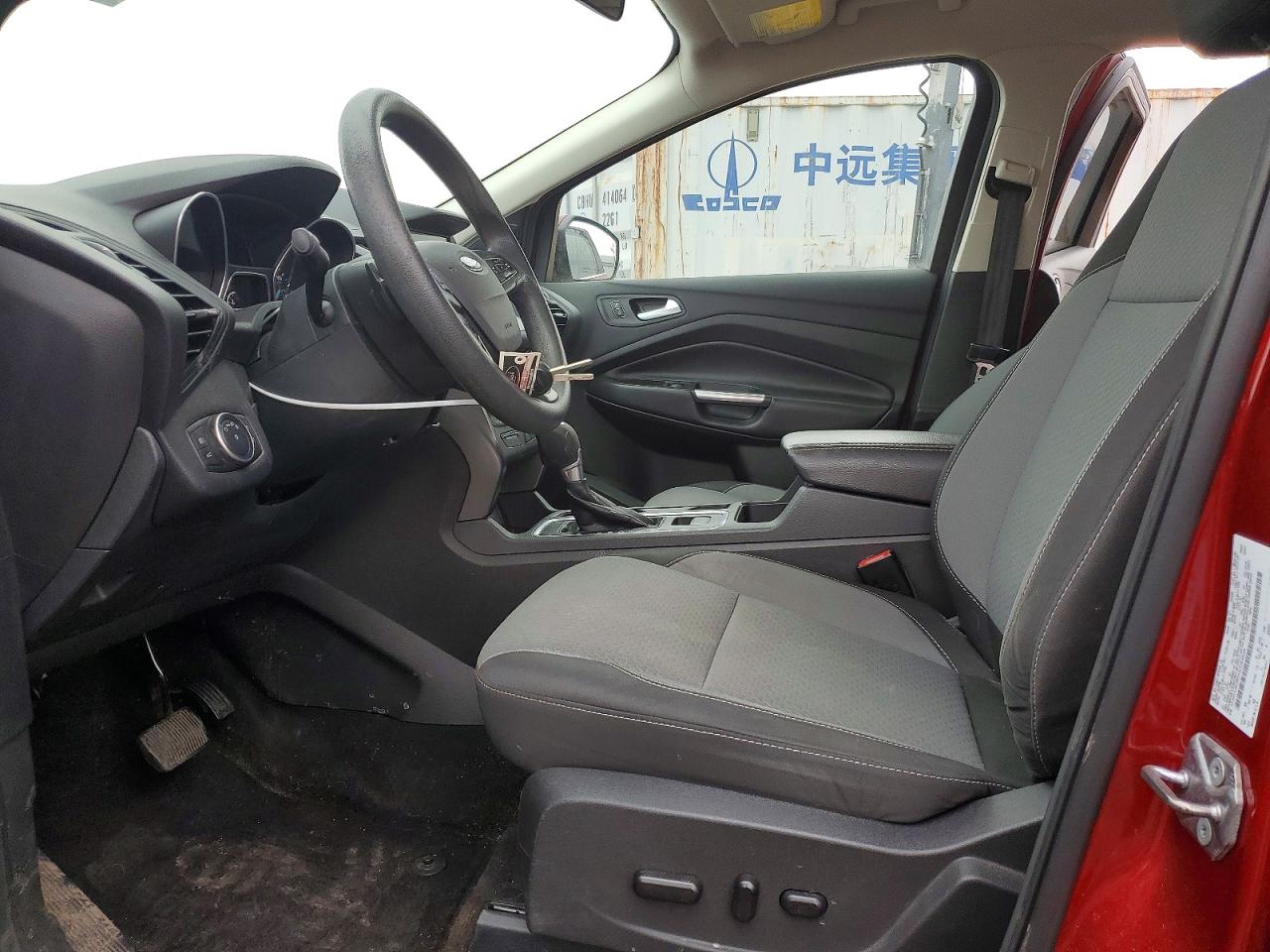 2017 FORD ESCAPE SE photo 7