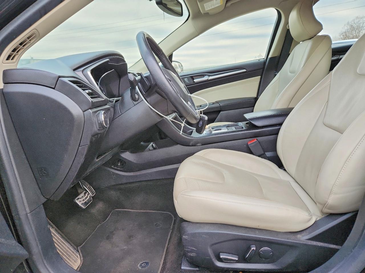 2018 FORD FUSION TITANIUM/PLATINUM photo 7