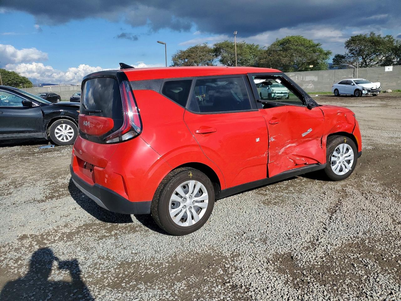 2025 KIA SOUL LX photo 3
