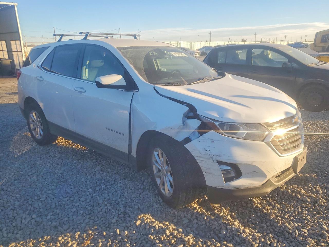 2018 CHEVROLET EQUINOX LT photo 4