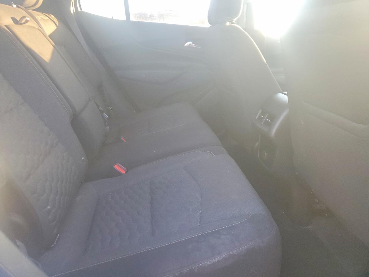 2018 CHEVROLET EQUINOX LT photo 11