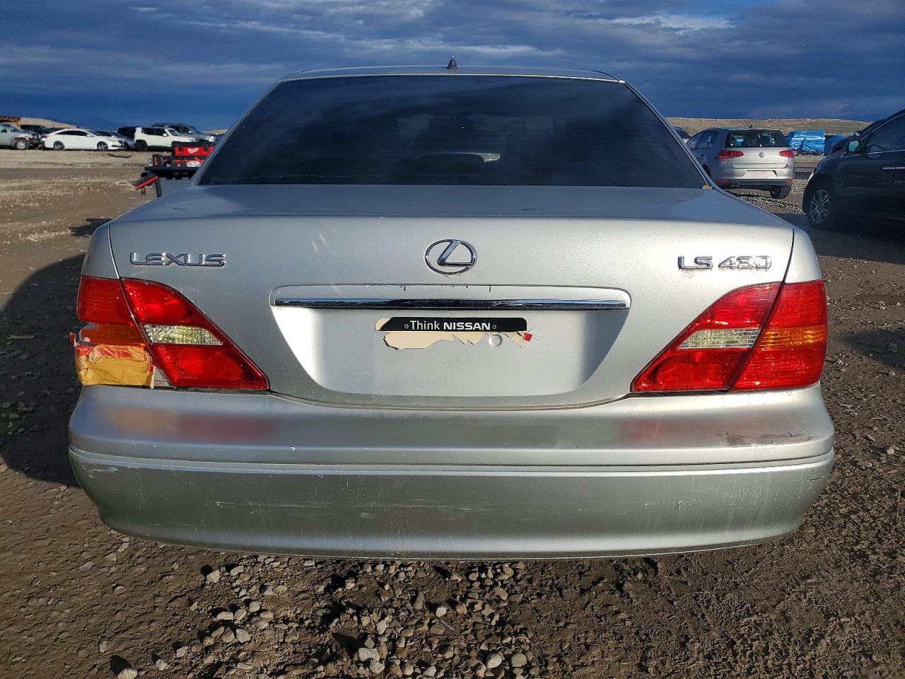 2001 LEXUS LS 430 photo 6