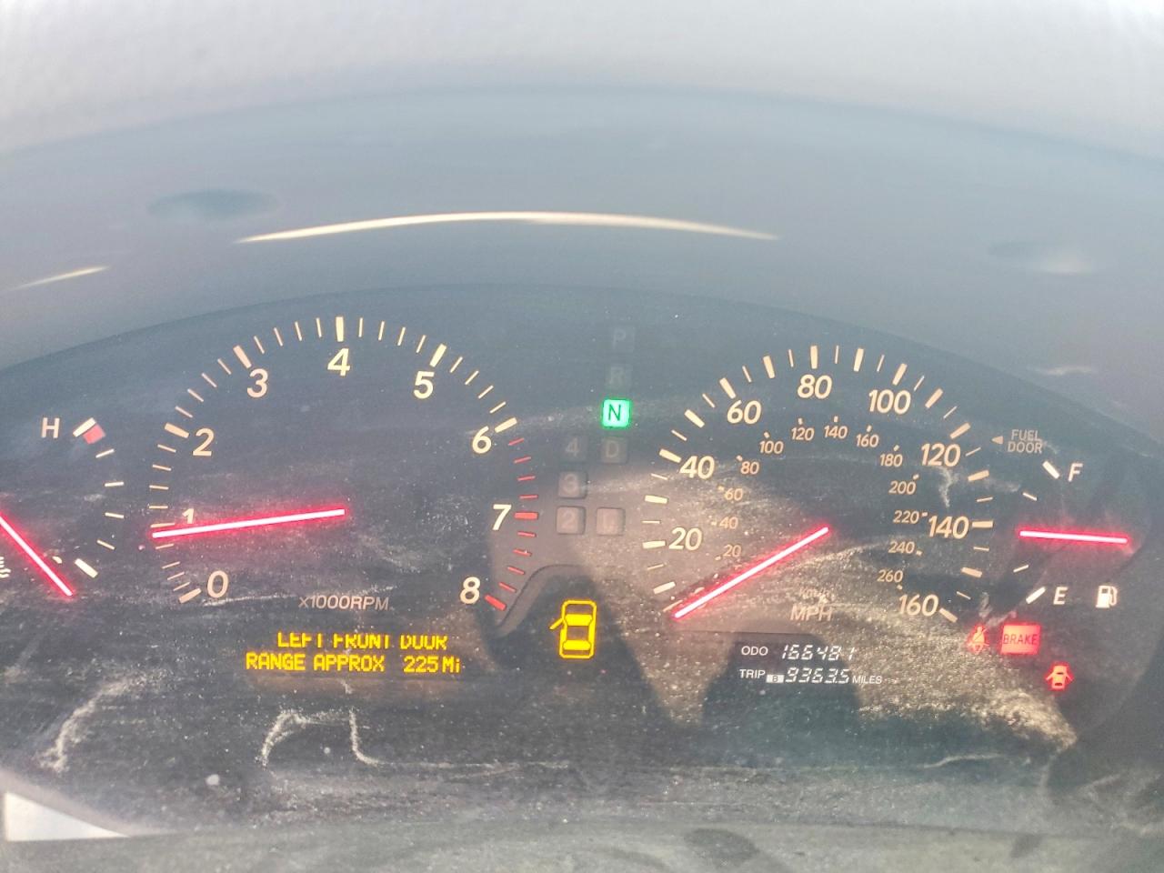 2001 LEXUS LS 430 photo 9