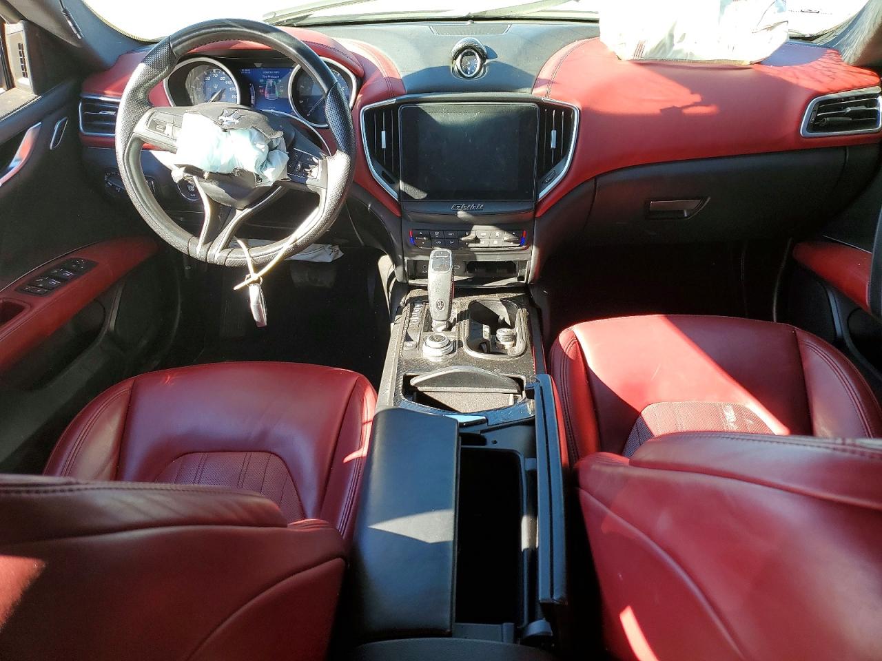 2020 MASERATI GHIBLI photo 8