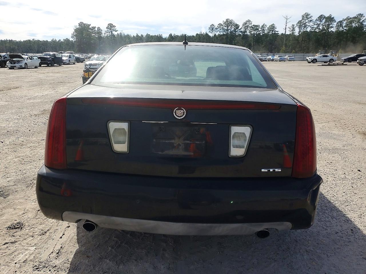 2006 CADILLAC STS photo 6