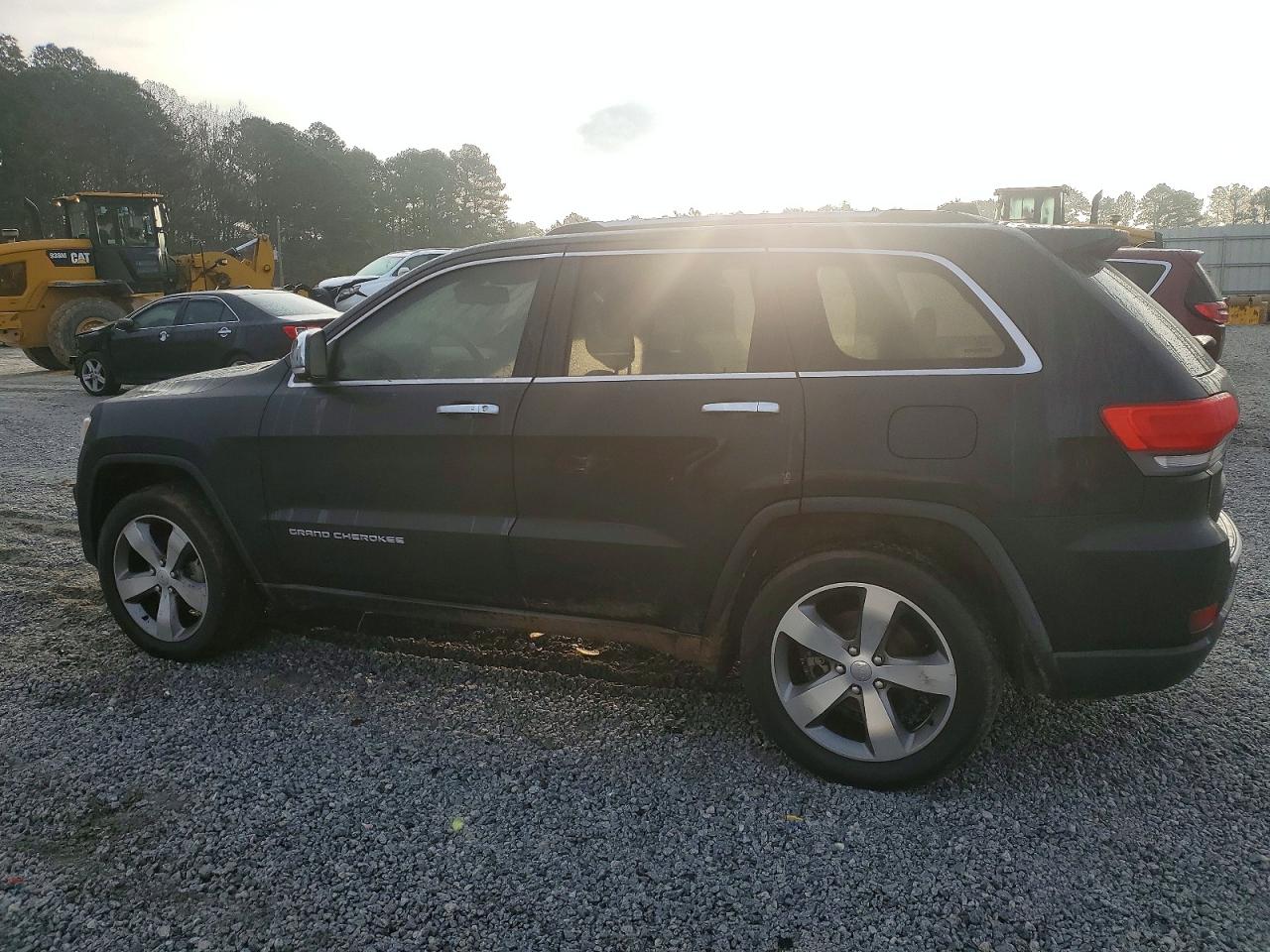 2014 JEEP GRAND CHEROKEE LIMITED photo 2