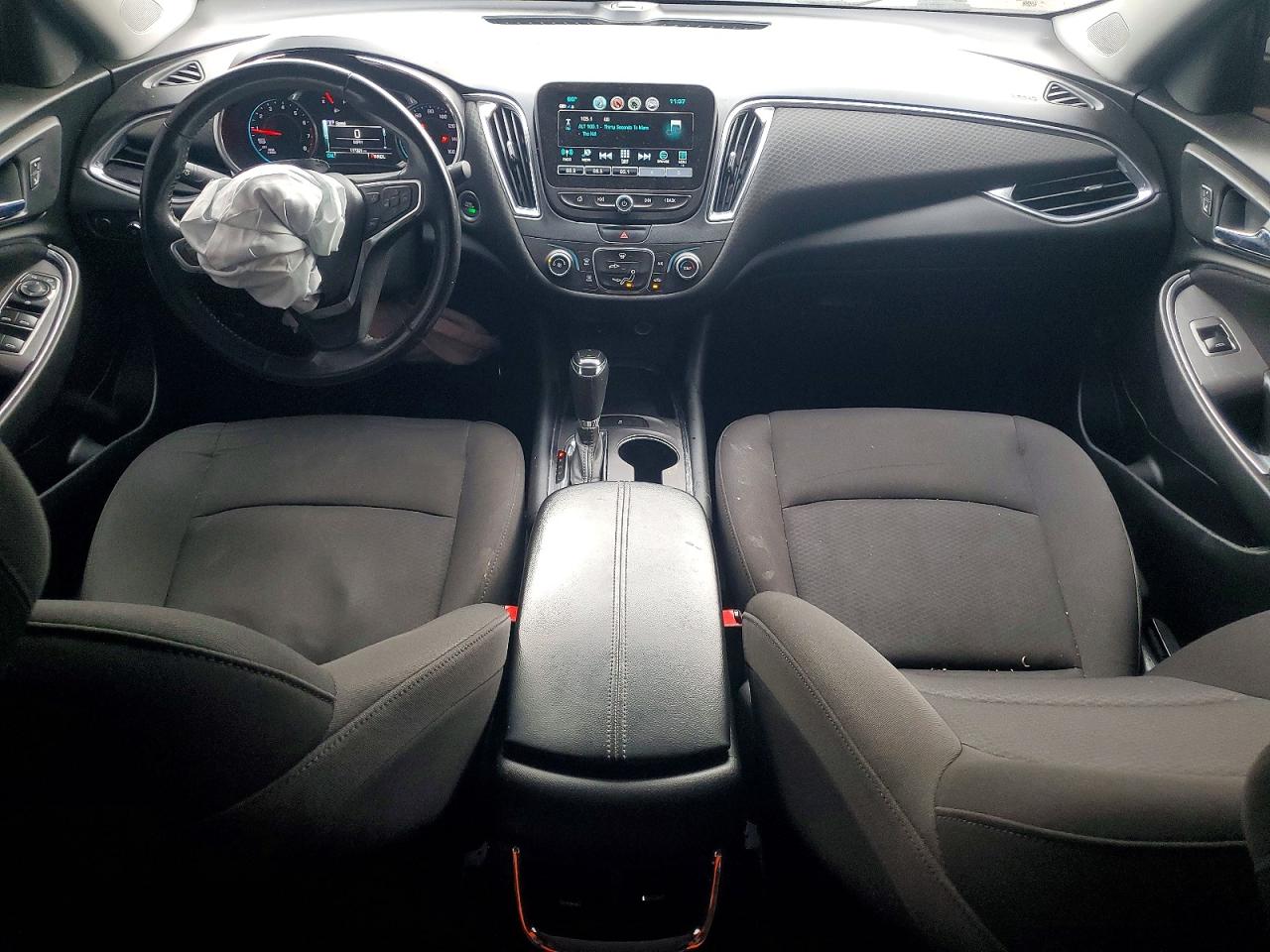 2018 CHEVROLET MALIBU LT photo 15