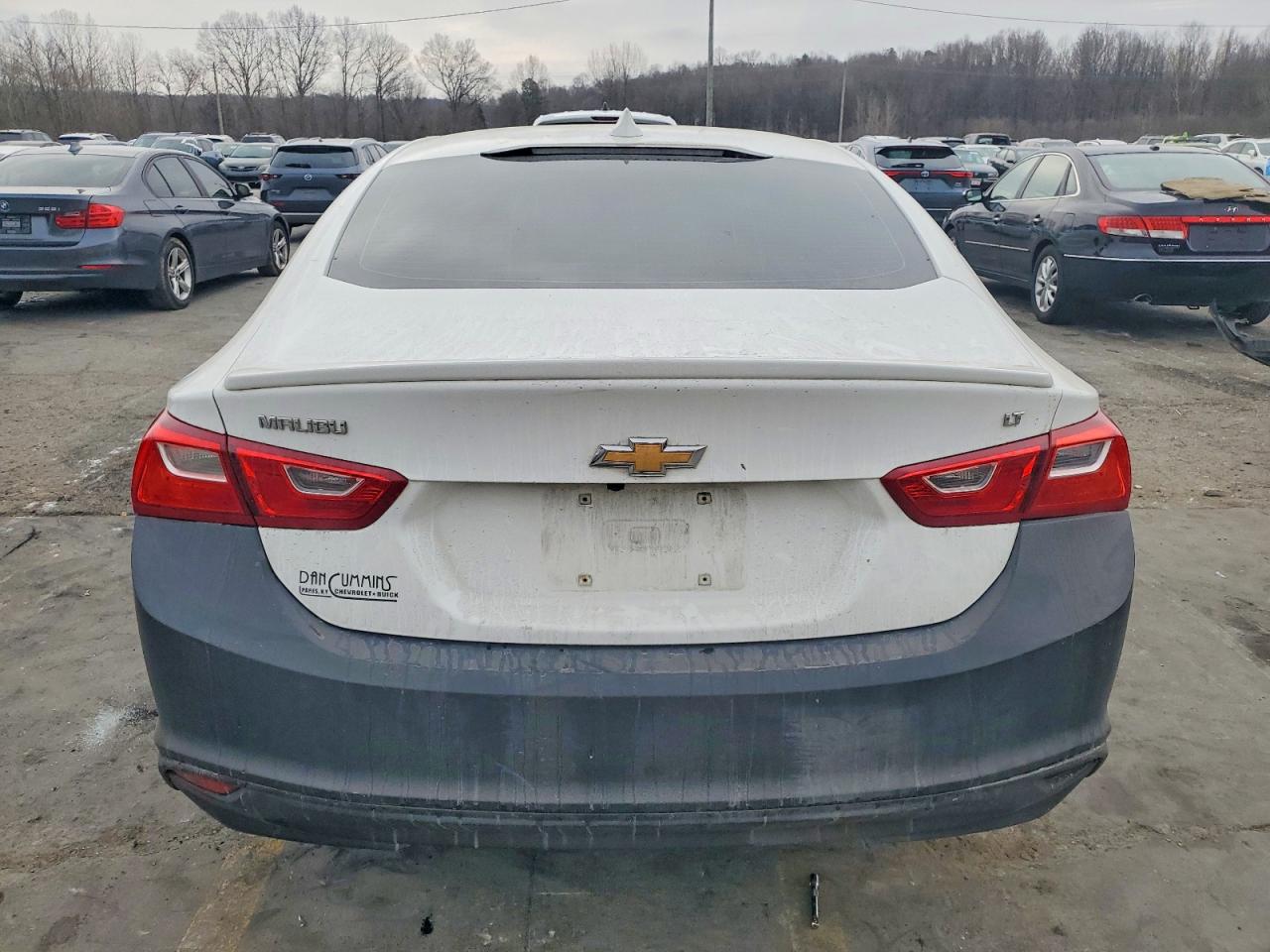2018 CHEVROLET MALIBU LT photo 11