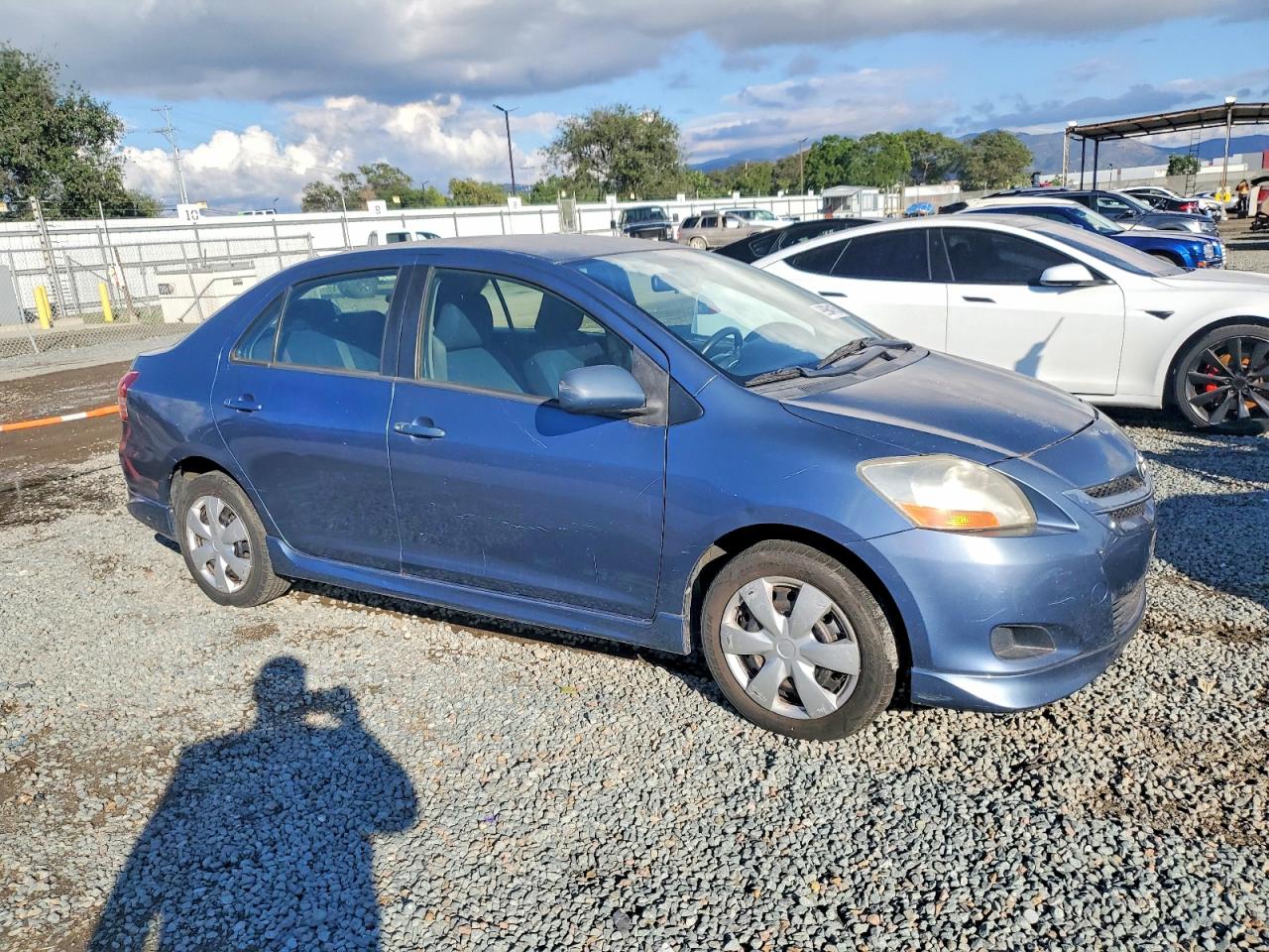 2008 TOYOTA YARIS photo 4