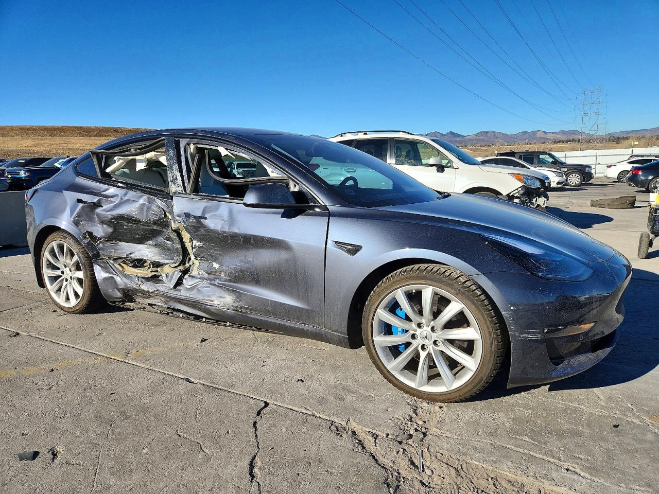 2022 TESLA MODEL 3 photo 4