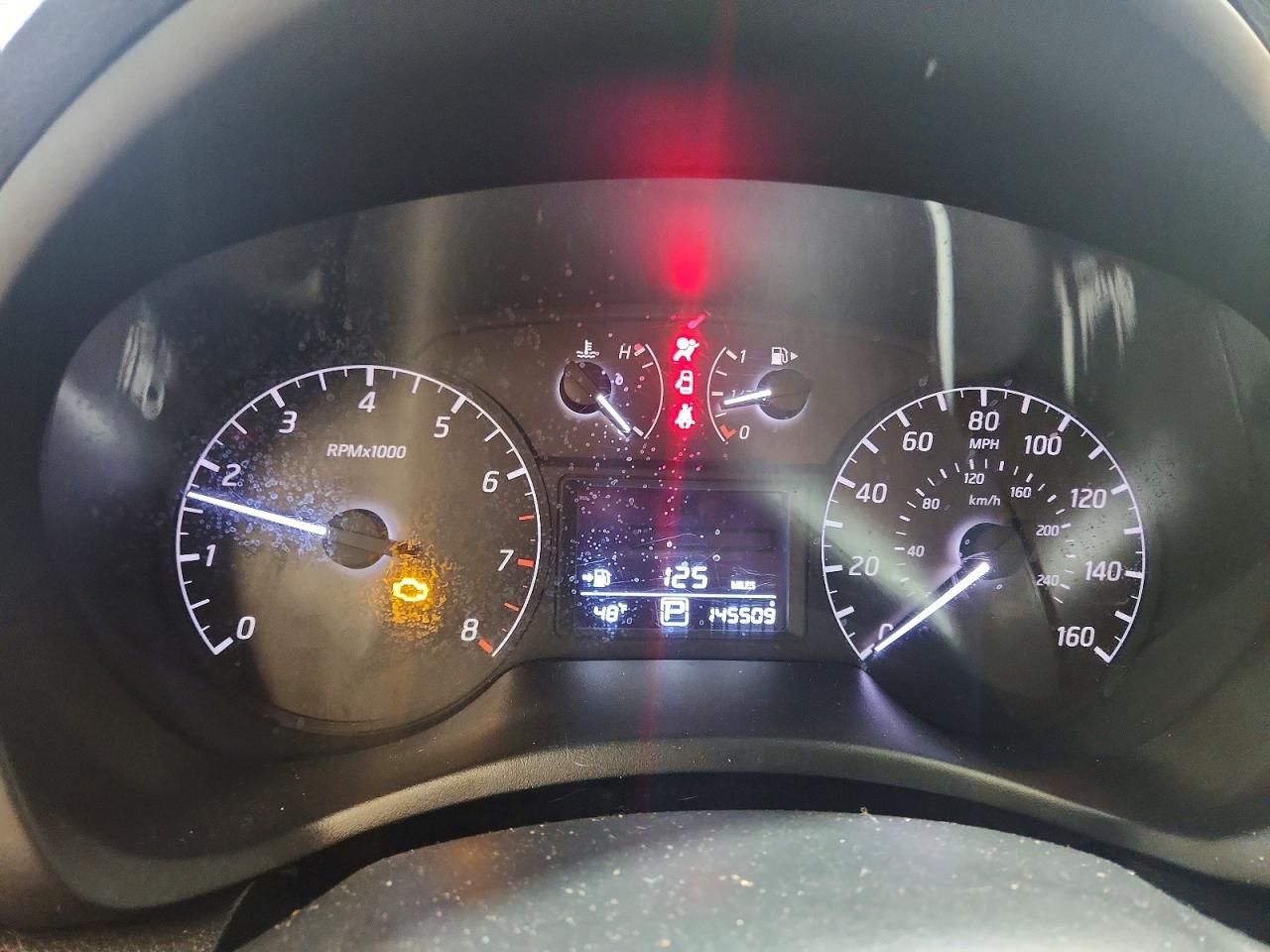 2015 NISSAN SENTRA S photo 9