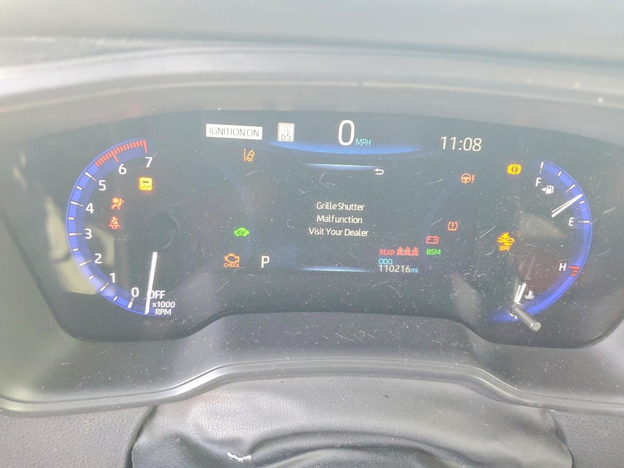2021 TOYOTA COROLLA LE photo 9