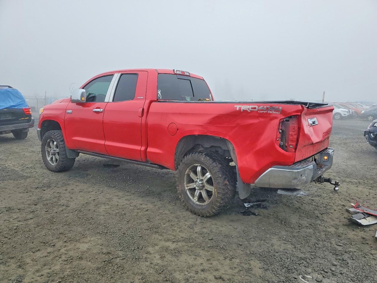 2014 TOYOTA TUNDRA photo 2